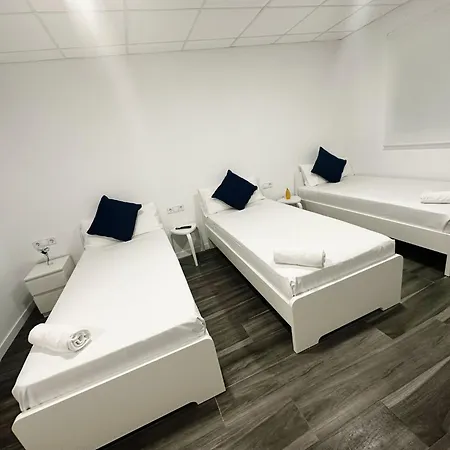 酒店 Hospedarte, Sl 里瓦-罗哈德图里亚